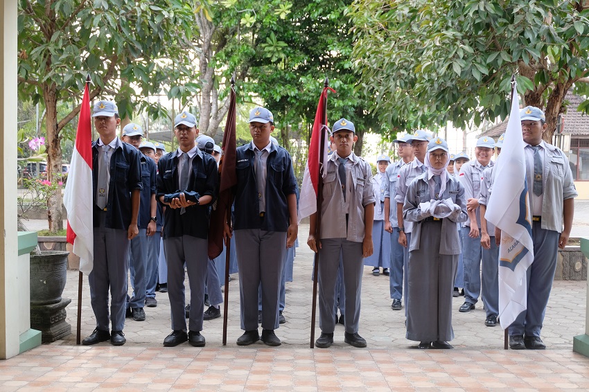 Estafet Kepemimpinan Baru: Sertijab OSIS dan MPK SMAN 1 Sokaraja Periode 2026/2027 Sukses Digelar
